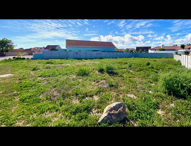 532M² VACANT LAND FOR SALE IN PORT OWEN